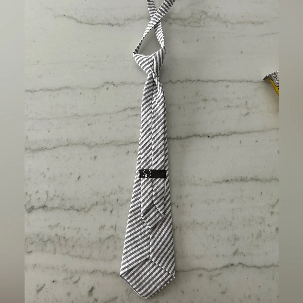 Kids Striped Gray and White Seersucker Necktie
